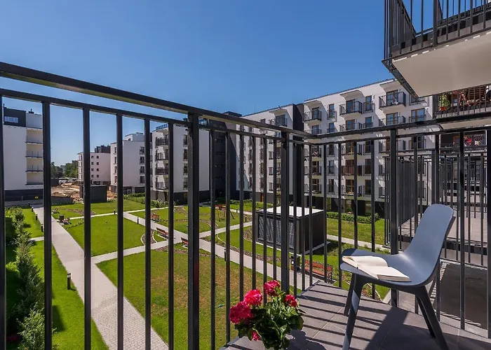 Apartment Okecie Airport Bakalarska 2 P&o Serviced Warsaw