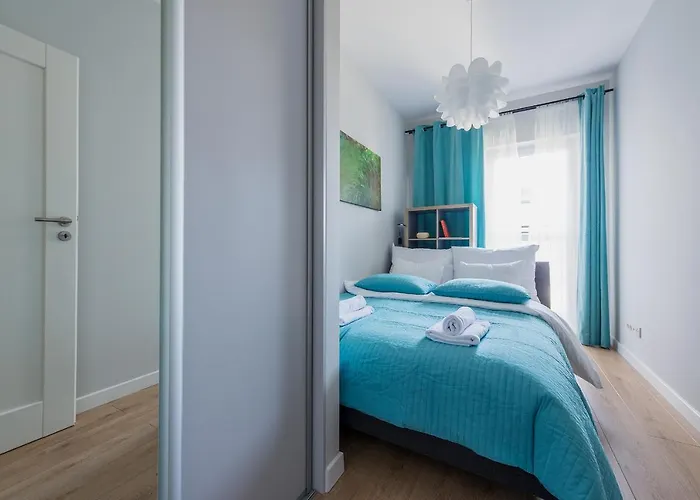 Okecie Airport Bakalarska 2 P&o Serviced * Varšava